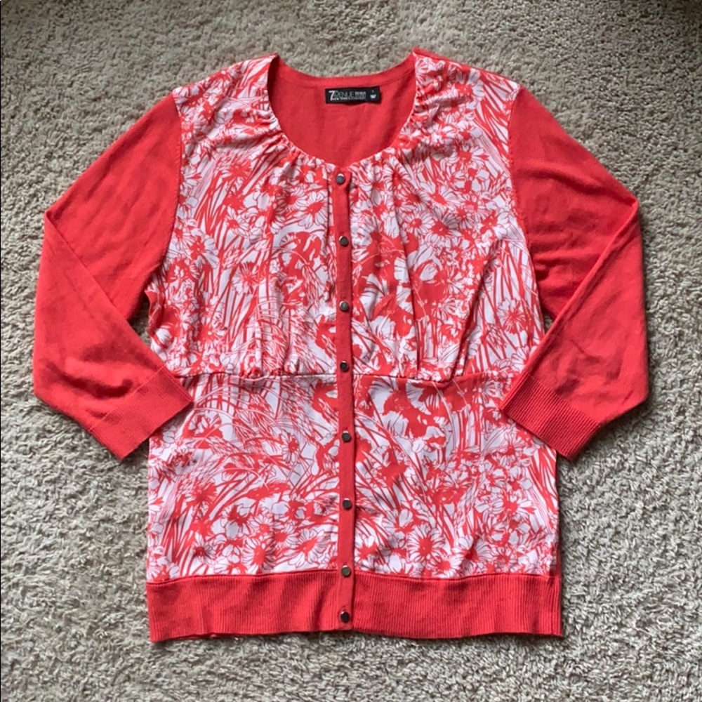 ✨ NY& Co Coral Cardigan ✨